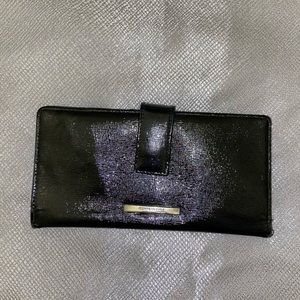 Kenneth Cole Black Large Wallet Snap Card Holders